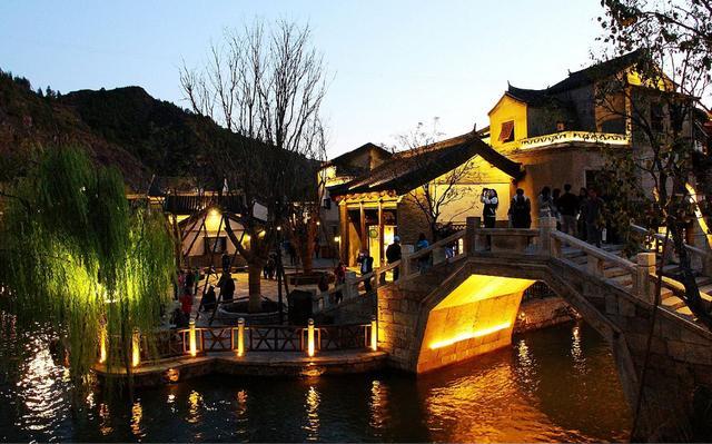 司马台长城|北京45亿造江南古镇，门票高达140元，口碑却非常好