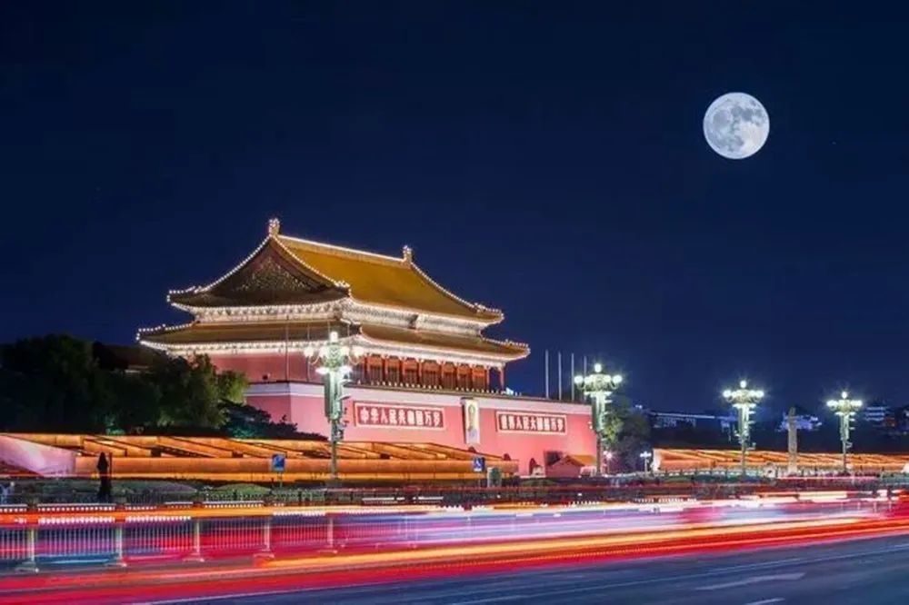 祖国到底是什么|杜淑芳朗诵《祖国到底是什么》