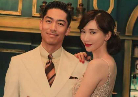 林志玲|45岁林志玲手术后首现身！与众人聚会喜笑颜开，不见丈夫黑泽良平