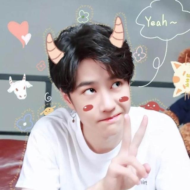 王一博|万能王一博参加摩托车比赛！到底还有多少面没有展示给我们！期待