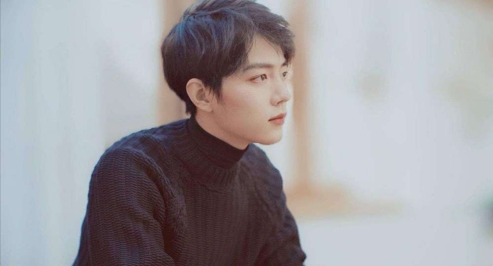 肖战|肖战颜值受肯定，获封“2020亚洲最性感男星”，粉丝后知后觉