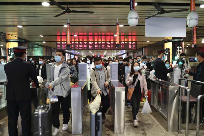 北京铁路局|国庆中秋假期 北京铁路局累计发送旅客近千万人次
