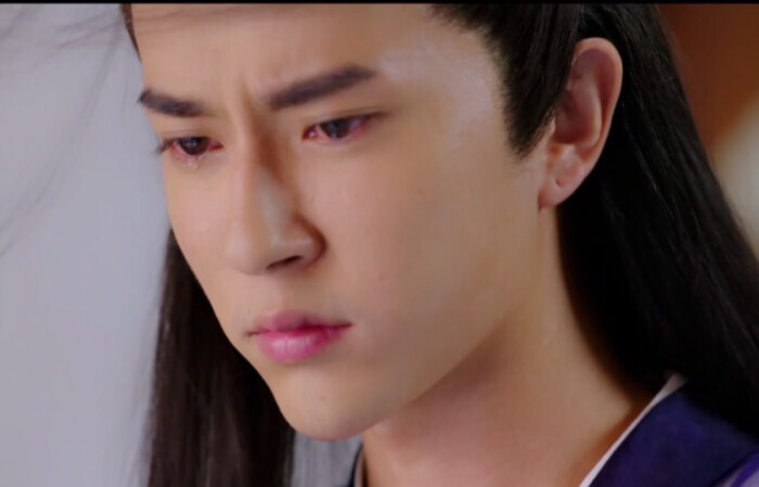 于朦胧|于朦胧新剧造型绝美，与罗云熙同争古装第1美男，网友：太难抉择