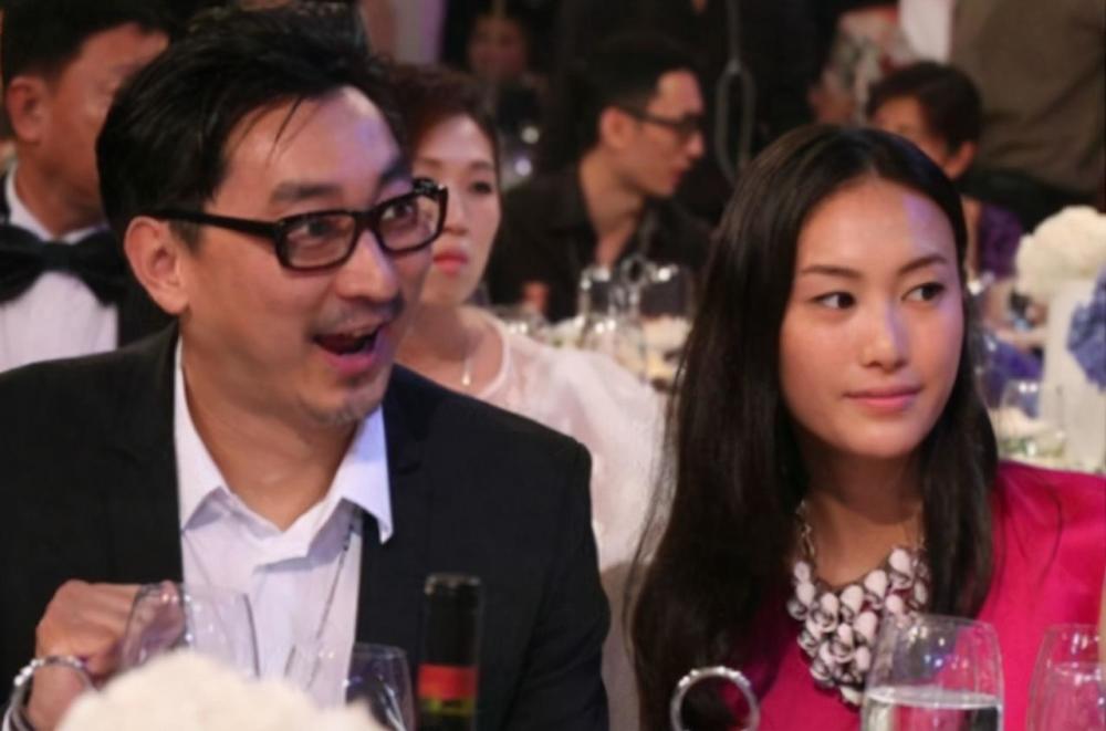 秦舒培|秦舒培携女儿为陈冠希庆生，陈拉雅礼物用心，昔日浪子变女儿奴