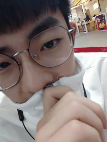 长相俊朗,头九八子之一的张九驰