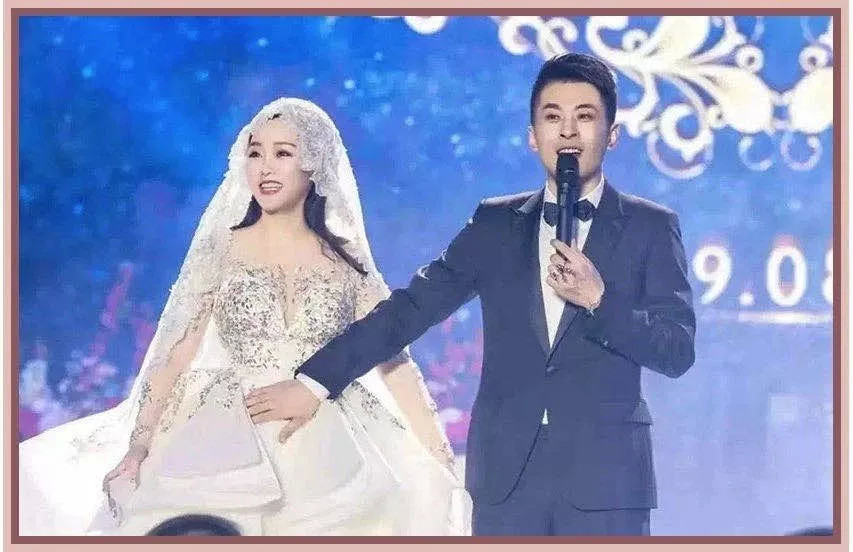 李佳琦|李佳琦小助理活成顶级富豪，直播真的来钱这么快吗？