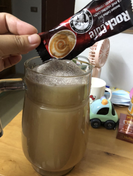 咖啡|“晚上要跑200公里高速，这点量够吗？”哈哈哈……估计120都跑不过