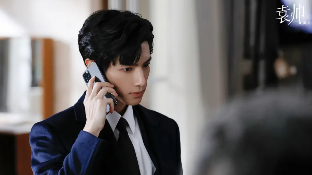 半是蜜糖半是伤|《半是蜜糖半是伤》剧情尴尬，罗云熙撑不起霸道总裁形象，被吐槽