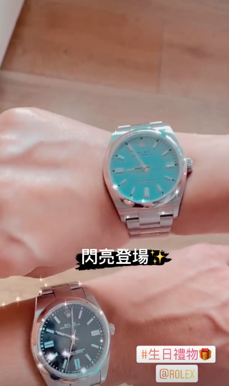 贾静雯|贾静雯晒46岁庆生照，修杰楷梧桐妹左右献吻，咘咘波妞礼物超贴心