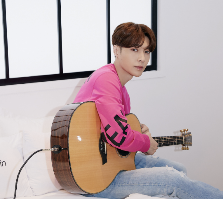 张艺兴|肖战一句话祝福张艺兴新公司！但这脸，憔悴的有些可怕