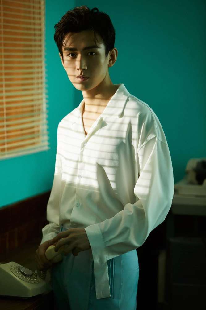 初遇夫妇|没撕破脸？曝成毅袁冰妍接触《春日宴》，初遇夫妇再次合作