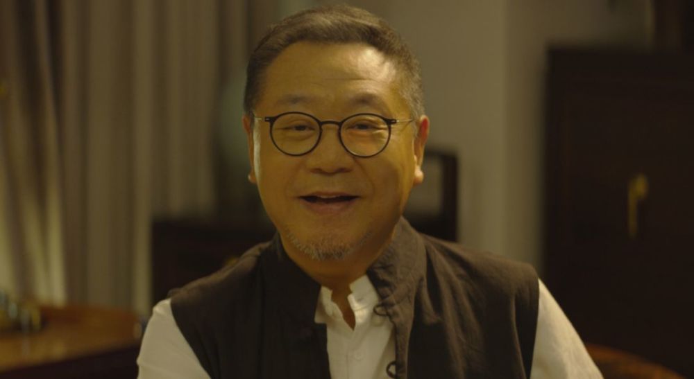 范伟|58岁范伟拍戏连淋4天雨：“敬业，是被高估的美德”