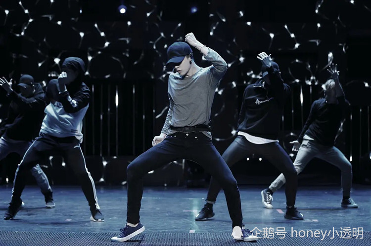 张艺兴|青梅煮酒论英雄，张艺兴选择肖战！粉丝：“张艺兴疯了吗？”