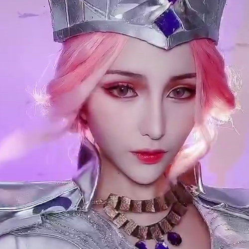 美女cos比比东,这才是真正神还原,连唐家三少都称赞_腾讯新闻