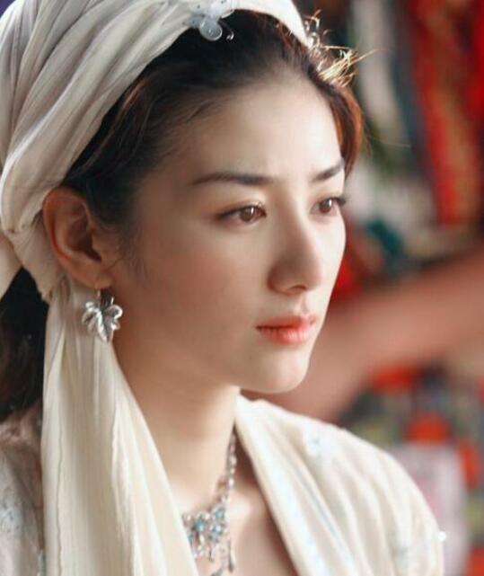 黄奕|黄奕复出首部剧合作于正，但脸已经僵掉的她还能“翻红”成功吗？