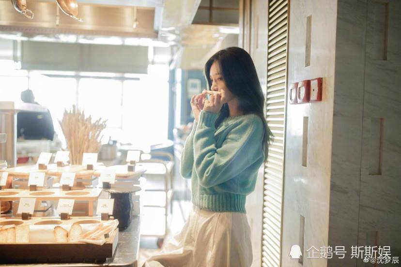 沈梦辰|沈梦辰深夜发文引热议，难道与海涛出现感情危机？看到配图服了