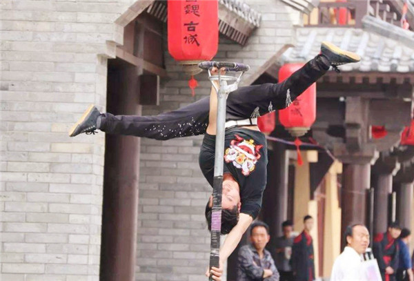 王宝合|76岁老人身怀绝技，3台摄像机都找不出破绽，却至今“不收徒弟”