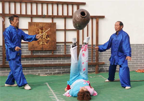 王宝合|76岁老人身怀绝技，3台摄像机都找不出破绽，却至今“不收徒弟”