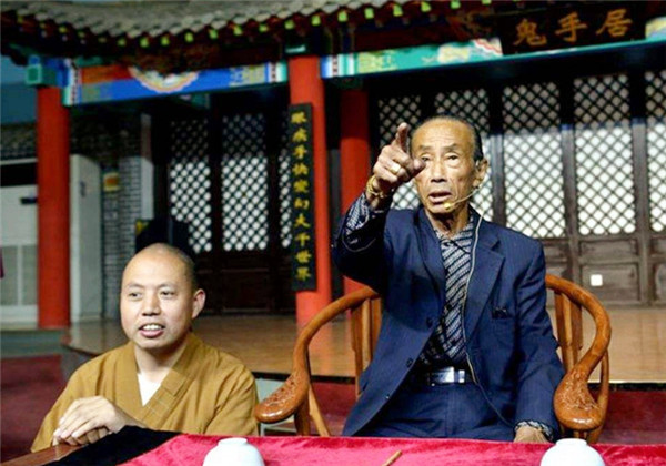 王宝合|76岁老人身怀绝技，3台摄像机都找不出破绽，却至今“不收徒弟”