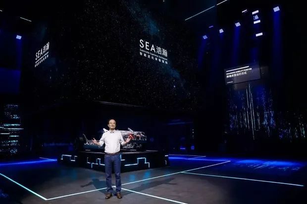 车展|传统巨头发力北京车展，更便宜更智能的电动汽车来了