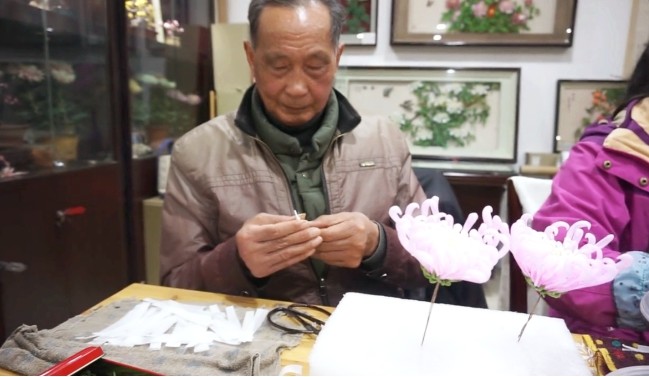 富察皇后|富察皇后佩戴的头饰全国如今仅一人会做，14亿国人无一人愿学