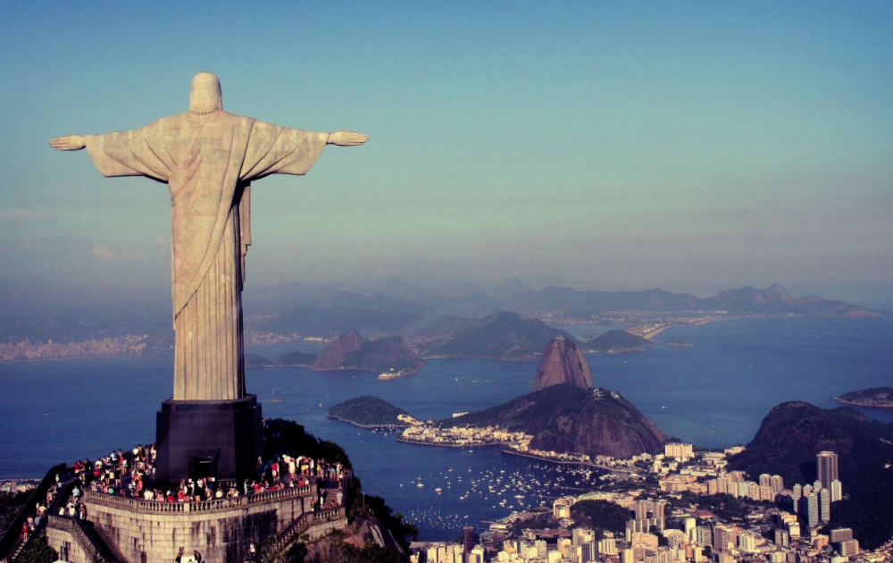 耶稣像现在也已经成为了巴西的标志性建筑了,但我还是不建议大家来到