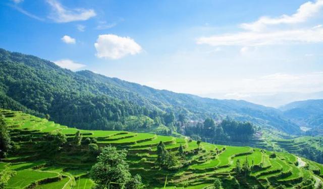 我和我的家乡|因电影《我和我的家乡》爆火的景点，千岛湖上榜，你打卡过几个？