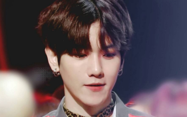 边伯贤道出从艺经历,背后真相太心酸|边伯贤|sm公司|李秀满|吴亦凡