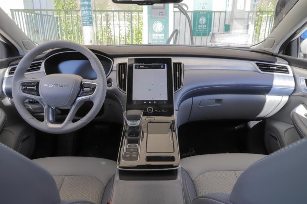 r er6|不止突破600km续航 长途体验R ER6