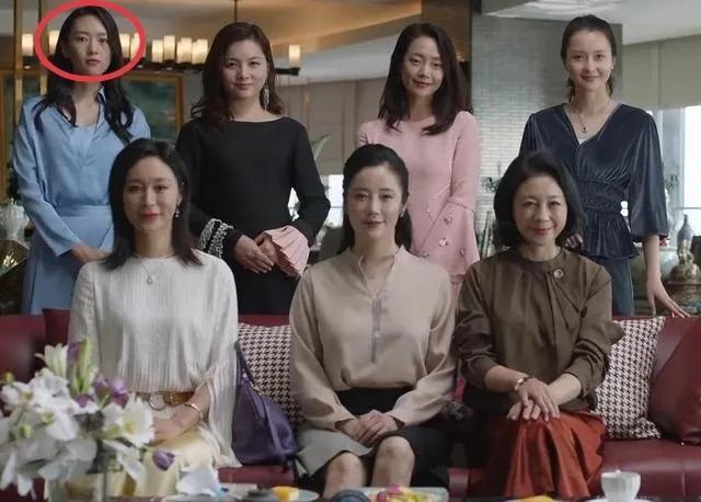 angelababy|模特，黄晓明娇妻，小海绵妈妈，多重身份下是杨颖藏不住的野心