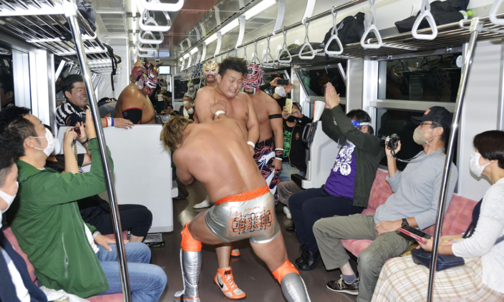 俄罗斯_军事|冷战时期前苏联飞行器“里海怪兽”将展出，像飞机，又像船