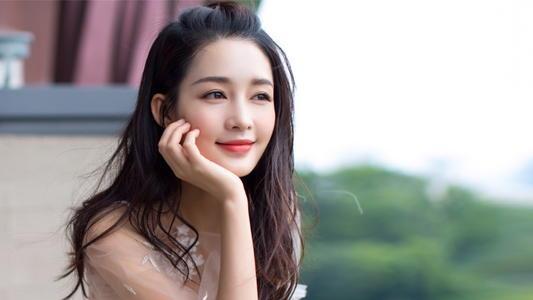 金鹰女神|金鹰女神候选人排名：江疏影第八、李沁第四，第一名一骑绝尘