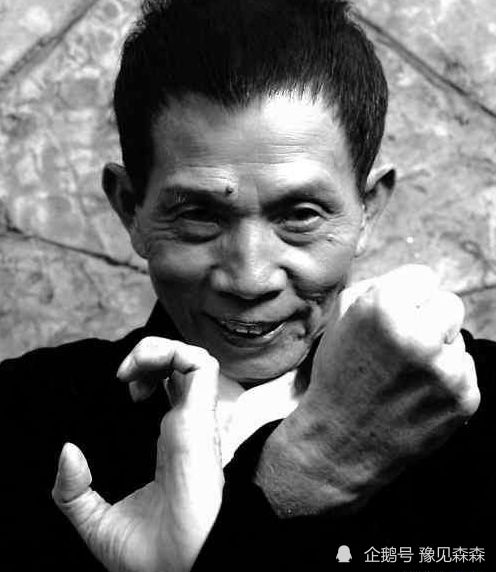 他曾是香港第一武术指导,黄飞鸿传人,却和成龙,李连