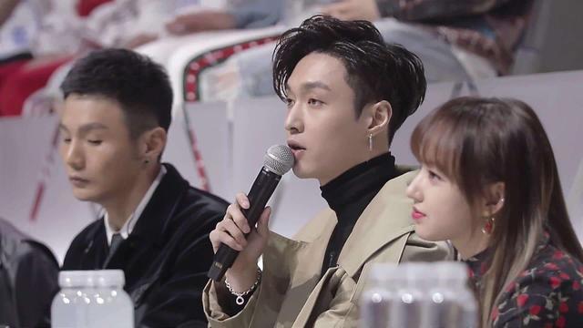 张艺兴|从“偶像天花板”到老板，张艺兴逐渐暴露出来的野心，恰好是娱乐圈的软肋