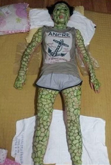 每日一笑:这篇小作文真是绝了,言简意赅字字珠玑!