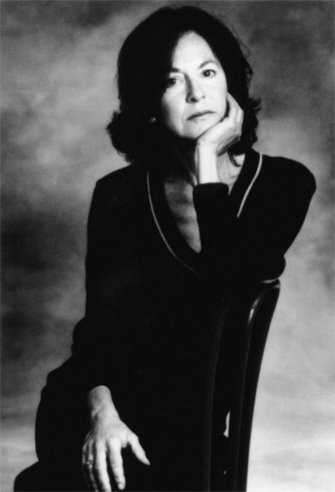 露易丝·格丽克|岁月不败美人 还有这些女诗人半百之后获诺奖