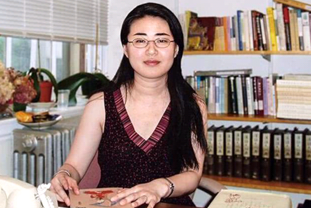 其实对田晓菲嫁到美国,如今仍有一些人不能理解,这里主要有三点:一是