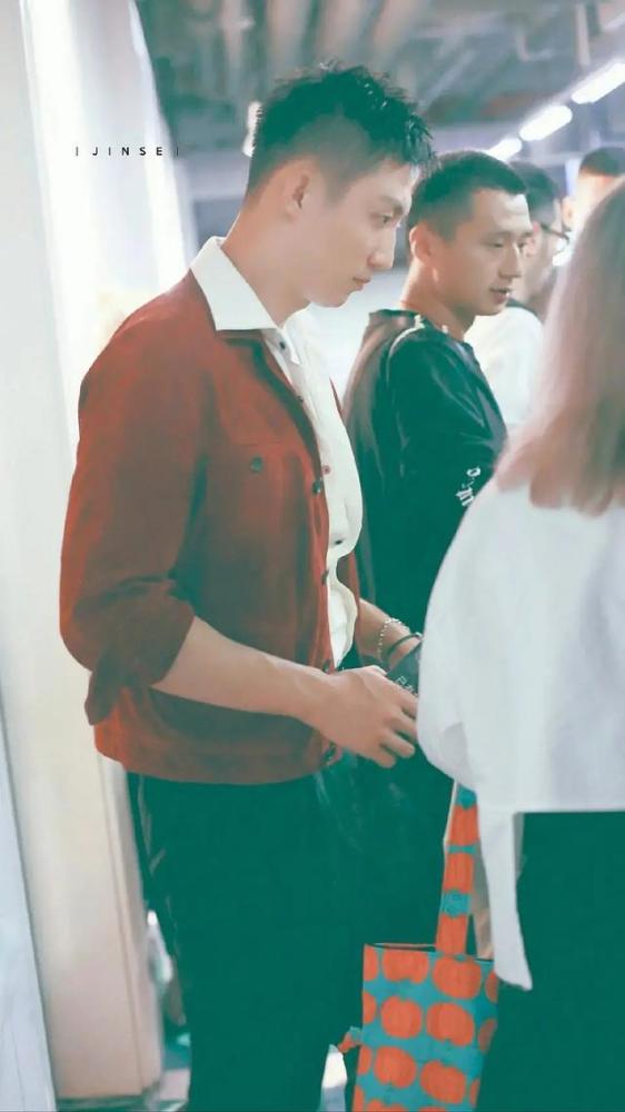 迪丽热巴|迪丽热巴回应与黄景瑜恋情绯闻？回应方式太特别，网友皆称好甜！