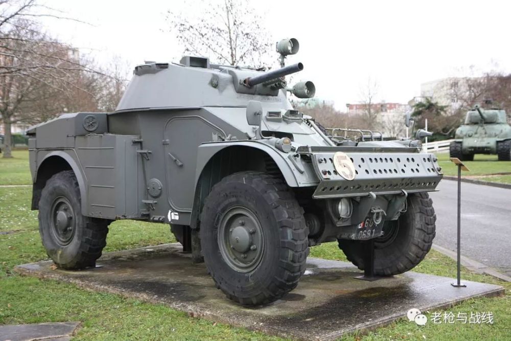 二战后的法国轮式装甲车辆
