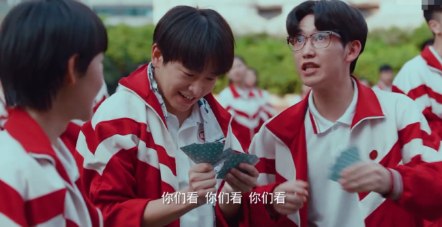 不仅是彭昱畅的哭戏扎心风犬少年的天空拍出了初恋的疼痛感