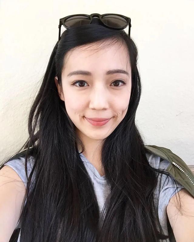 霍英东外孙女,因颜值太高变低调,拿牛津双学位上演人美能力强|霍丽娜