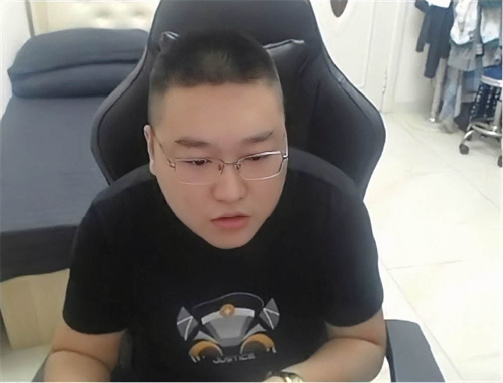 dnf:黑旭绝杀14下装成功,国服第一男大枪归位,无神话打1.65万亿