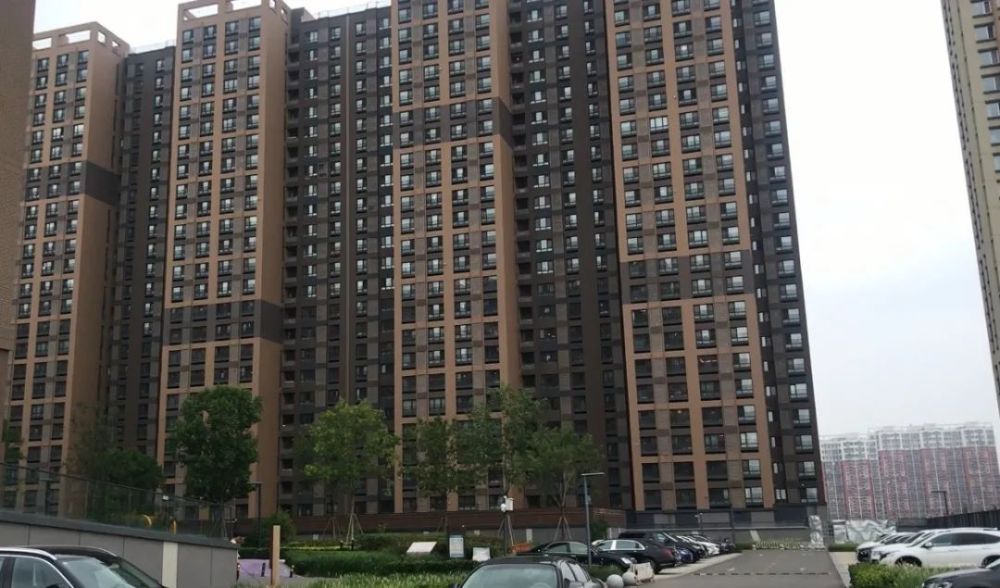 地铁|凌晨吵完深夜吵，居民喊话：请尽快加装隔音设施！