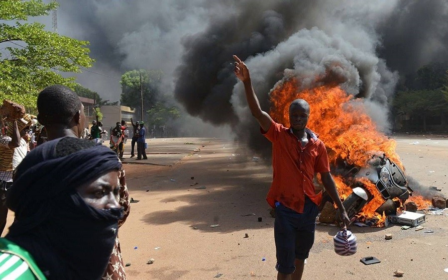 自称君子国的非洲国家,政局混乱百姓一贫如洗,人均日收入仅14元_腾讯