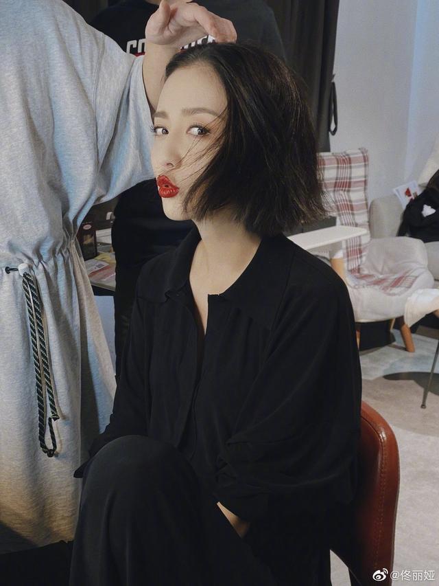 佟丽娅|佟丽娅发文否认婚变，又演陈思诚女主感情好，儿子朵朵侧脸像爸爸