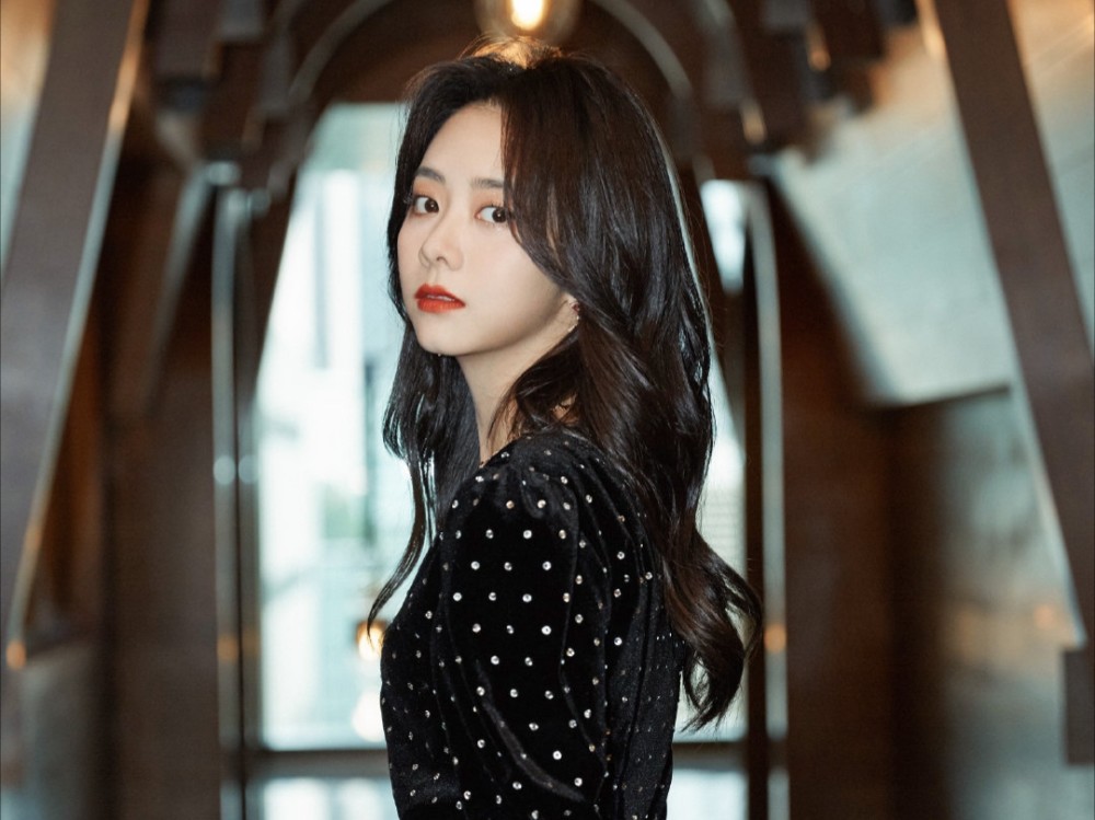 宋茜|宋茜拿金鹰女神稳了！不仅超虞书欣百万票数，连谭松韵都少她30万