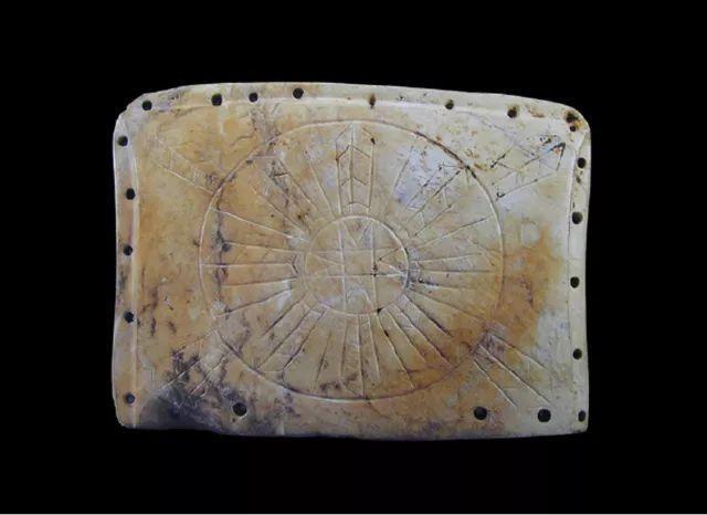 考古|惊天的凌家滩遗址，位于北纬31度线上，挖出许多玉器却没有人骨