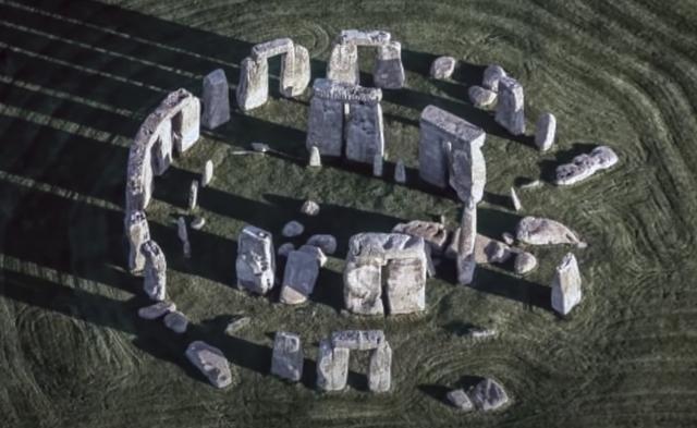 考古|惊天的凌家滩遗址，位于北纬31度线上，挖出许多玉器却没有人骨