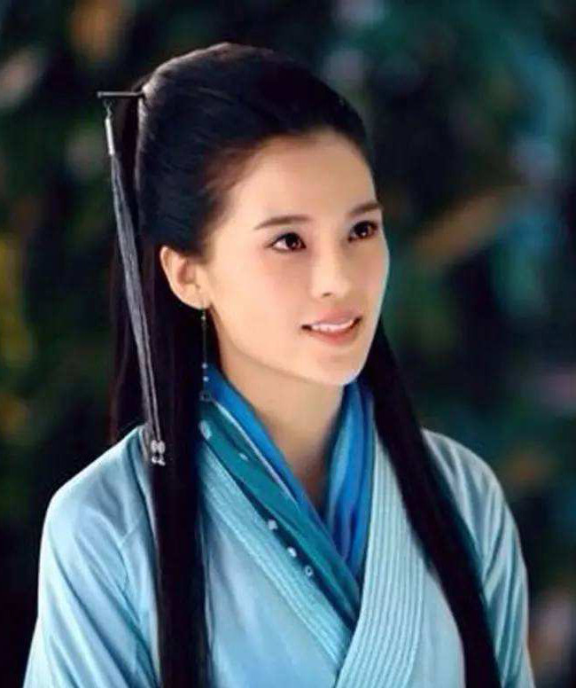 赵樱子明明才30岁长得又美为何却总有一种慈祥的妈味呢