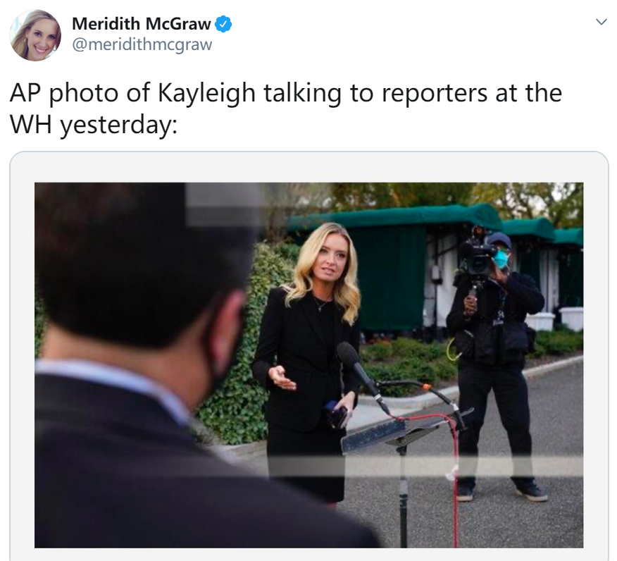 [page]△cbs新闻记者里德发推文称自己已在家办公参加了同一场发布